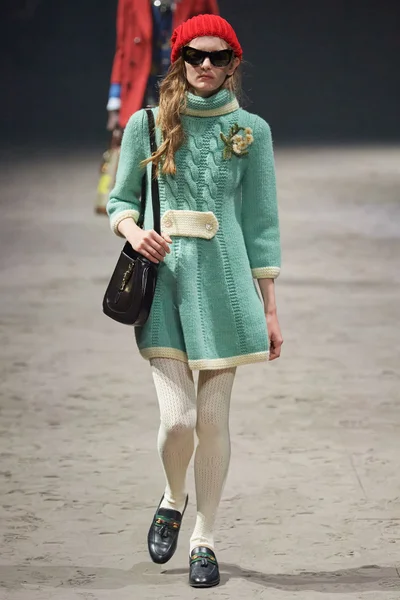 Look 20